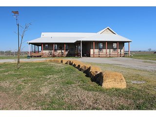 Tract 15 - LAND & MINERAL ACRES OKLAHOMA AUCTION, 588+/- Land & Producing Mineral Acres offered in 24 Tracts in Okmulgee County